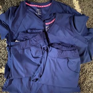 Heartsoul scrubs- navy, medium